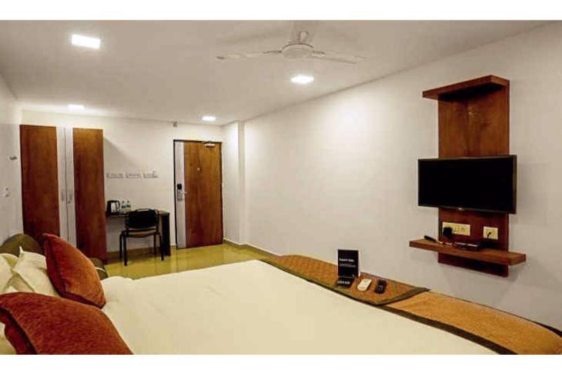 Venture Park, OMR, Thoraipakkam, Chennai Hotel Bagian luar foto