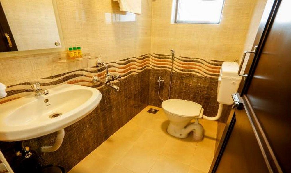 Venture Park, OMR, Thoraipakkam, Chennai Hotel Bagian luar foto