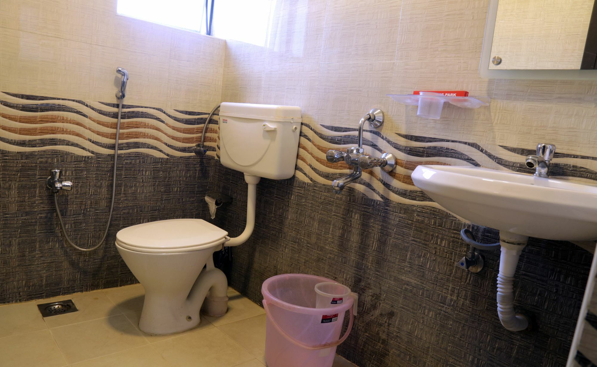 Venture Park, OMR, Thoraipakkam, Chennai Hotel Bagian luar foto