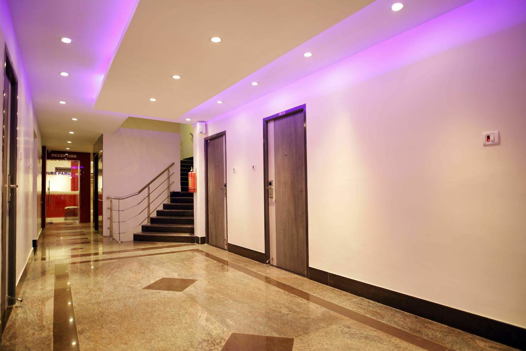 Venture Park, OMR, Thoraipakkam, Chennai Hotel Bagian luar foto